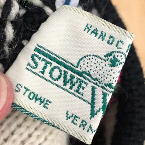 Stowe Woolens Vermont Wool Beanie Women's One Size Fair Isle Black Pink White - Picture 2 of 7